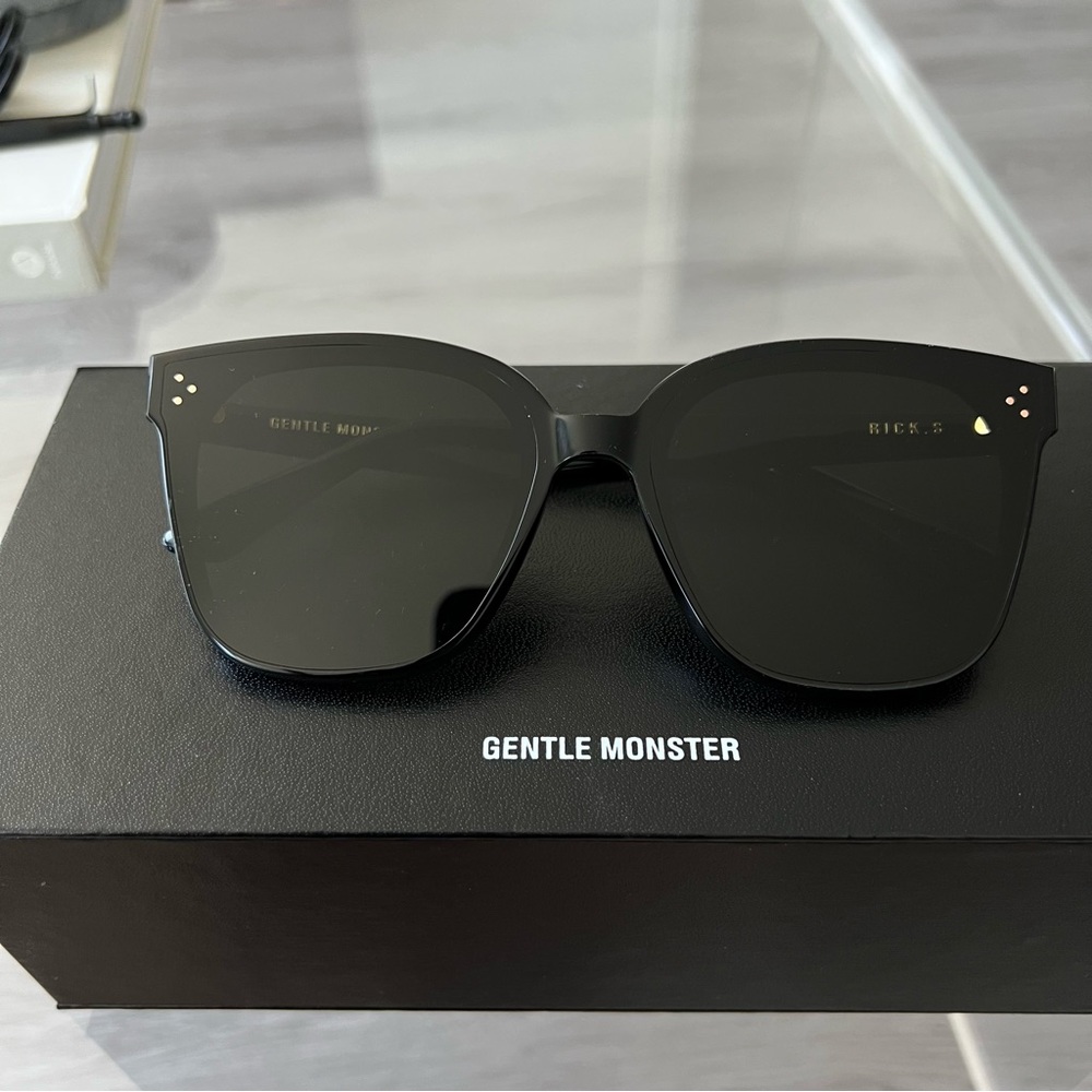 Gentle Monster Rick S 01 Sunglasses